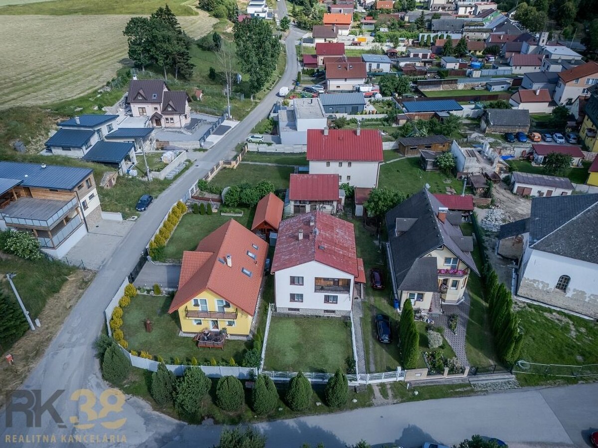 Rodinný dom v Mlynici so slnečným pozemkom a výborným potenciálom — foto 4