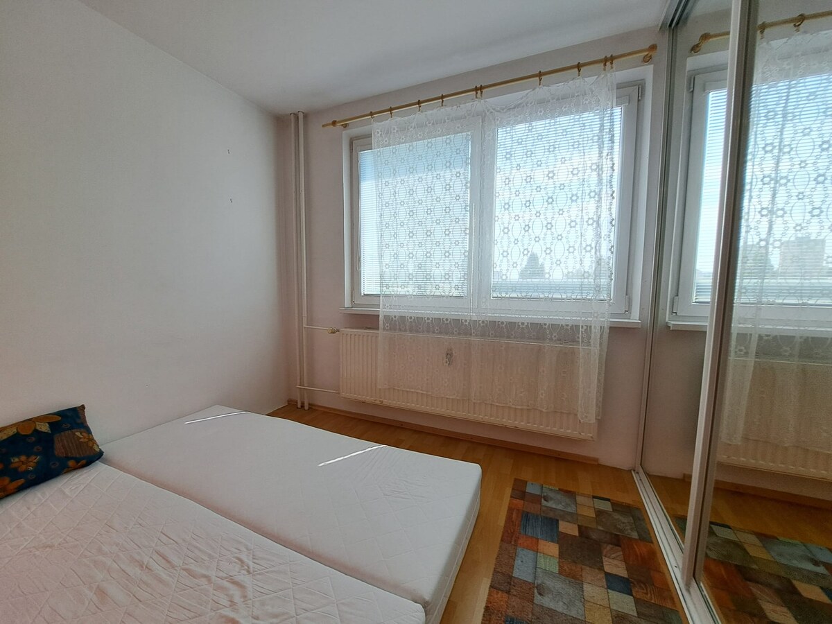 Útulný 1-izbový byt s balkónom na prenájom — foto 18