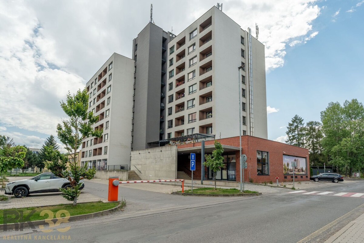 Kompletne zrekonštruovaný 3 -izbový byt v novšom bytovom dome — foto 10