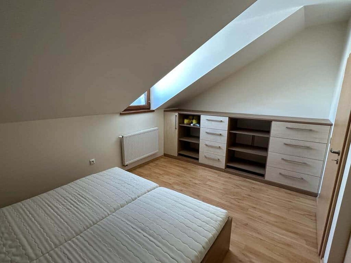 Na prenájom rodinný dom s krásnym výhľadom v Tatranskej Štrbe — foto 7
