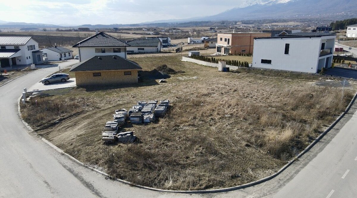 Predaj stavebného pozemku v Mlynici, lokalita Medzi Vodami — foto 3