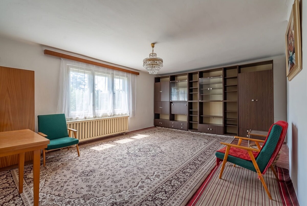 Rodinné bývanie s veľkým pozemkom a potenciálom ďalšej výstavby — foto 7