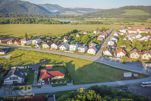 Stavebný pozemok vo výbornej lokalite v obci Batizovce — foto 3