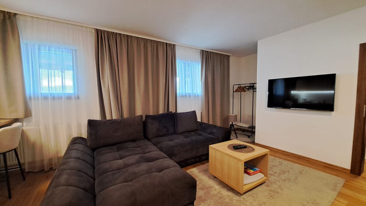 Lukratívny a priestranný 2-izbový apartmán v Mlynici na prenájom — foto 7