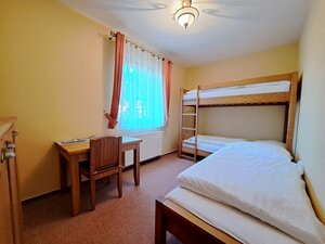 Priestranný apartmán v Starej Lesnej na prenájom — foto 12
