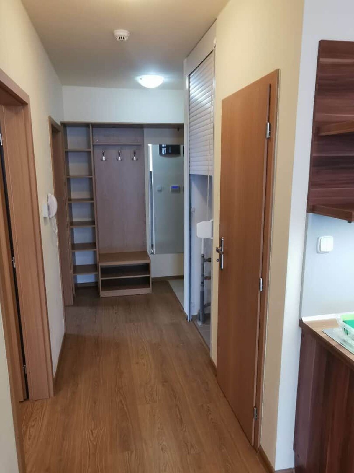 Veľmi pekný 2-izbový byt s terasou v širšom centre Popradu na prenájom — foto 8