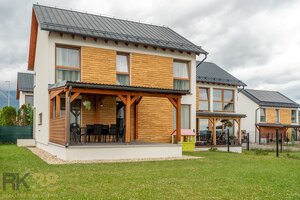 Moderná 4-izbová nehnuteľnosť pod Tatrami s terasou a dvorom — foto 20