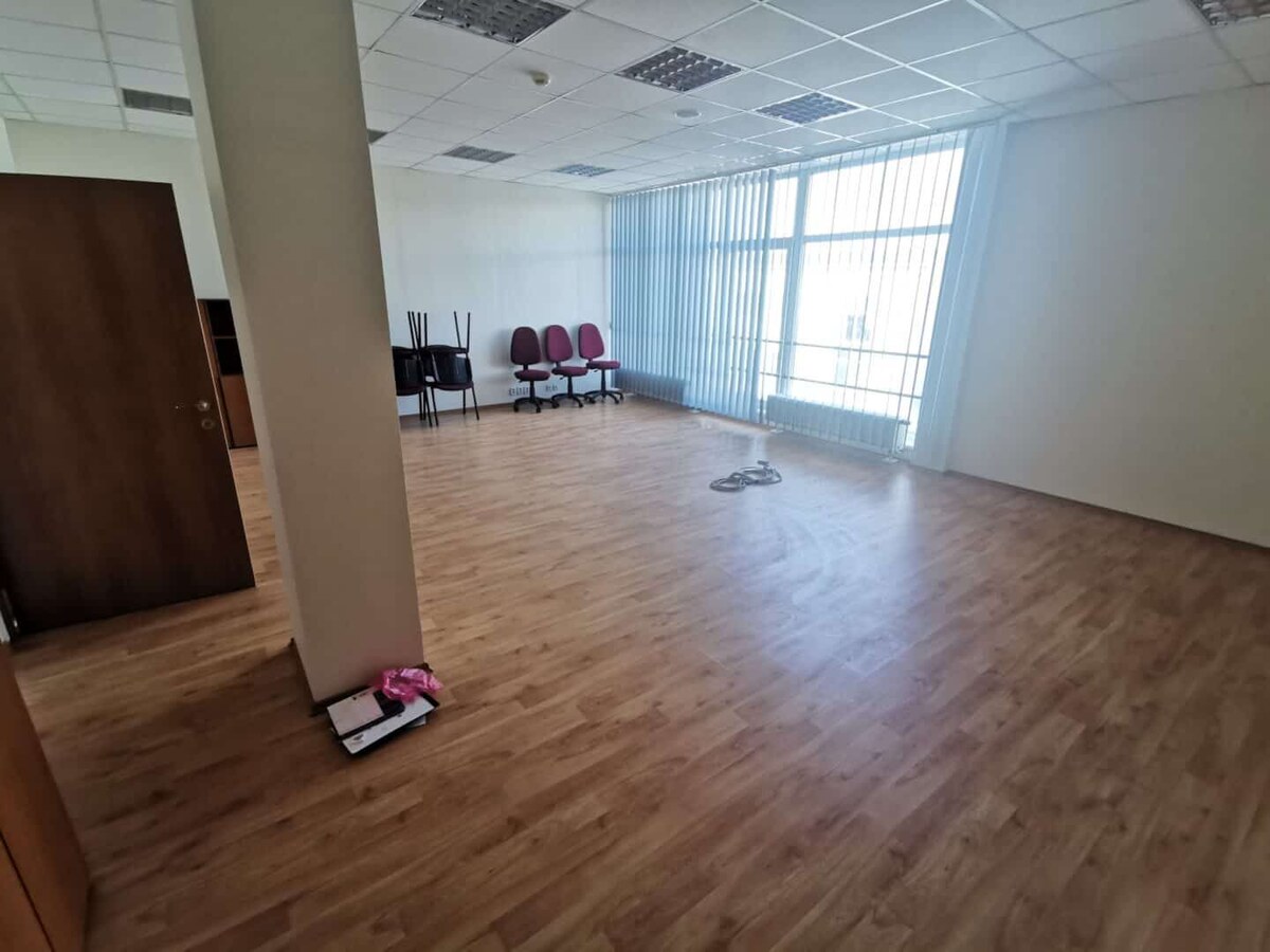 Znížená cena: Komerčná budova v Poprade- Matejovciach — foto 10