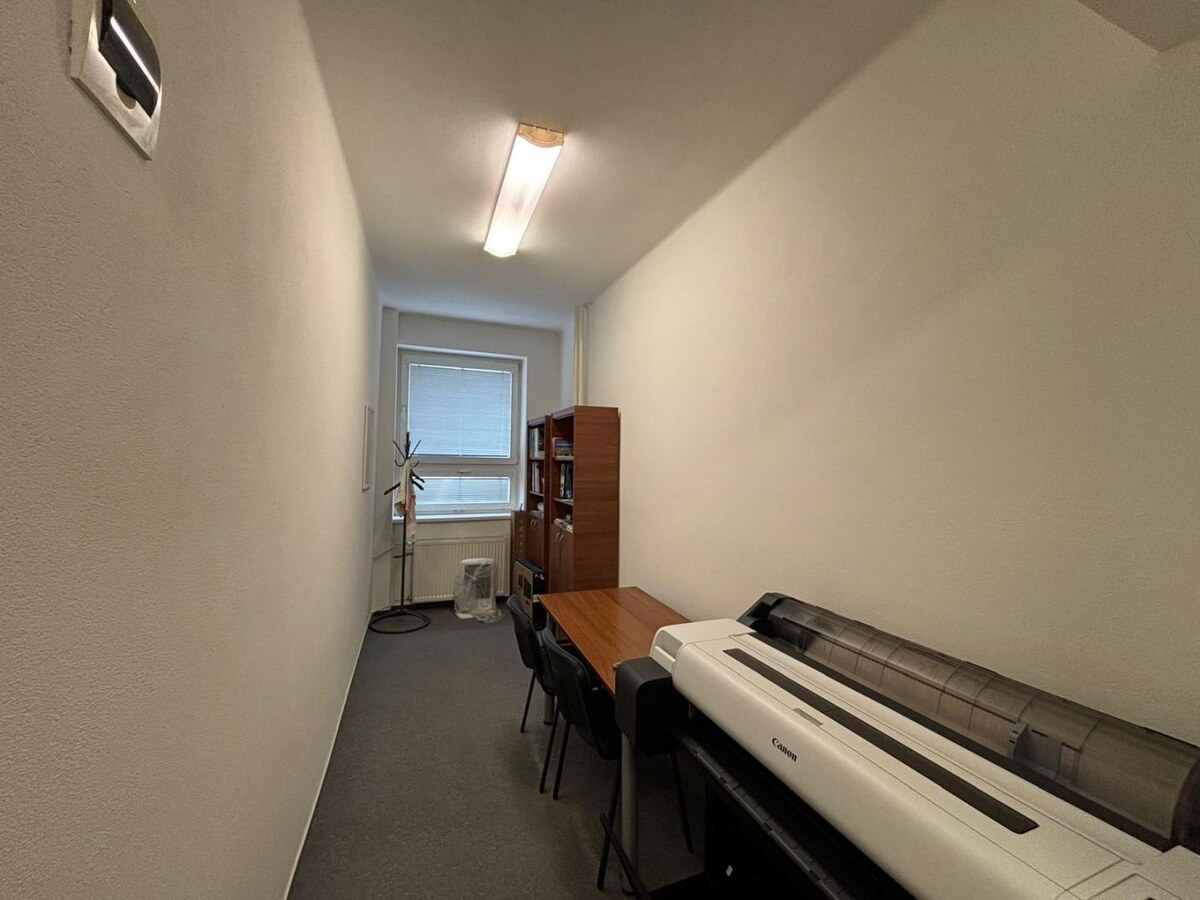 Prenájom kancelárskych priestorov v Poprade v centre — foto 10