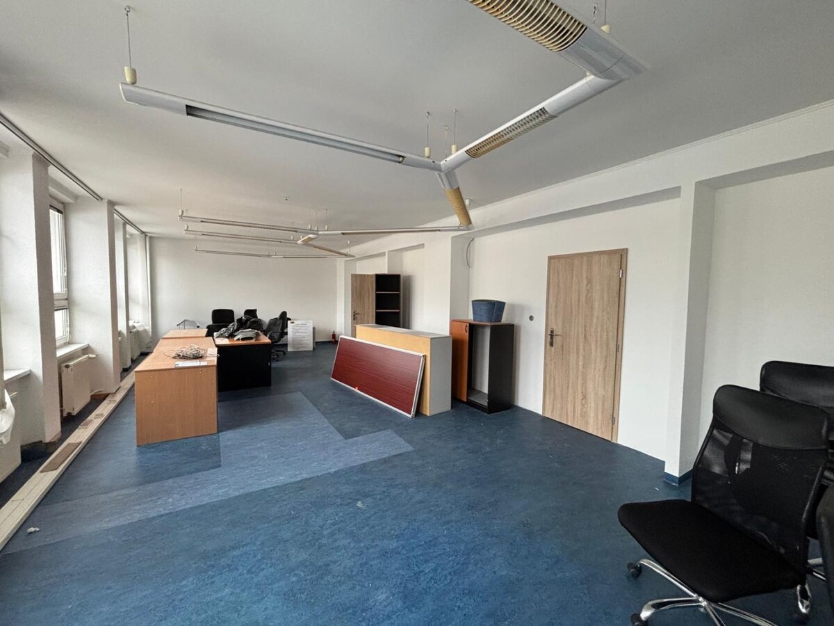 Prenájom kancelárskych priestorov v Poprade v centre — foto 14