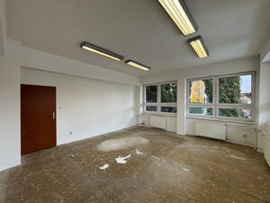 Prenájom kancelárskych priestorov v Poprade v centre — foto 6