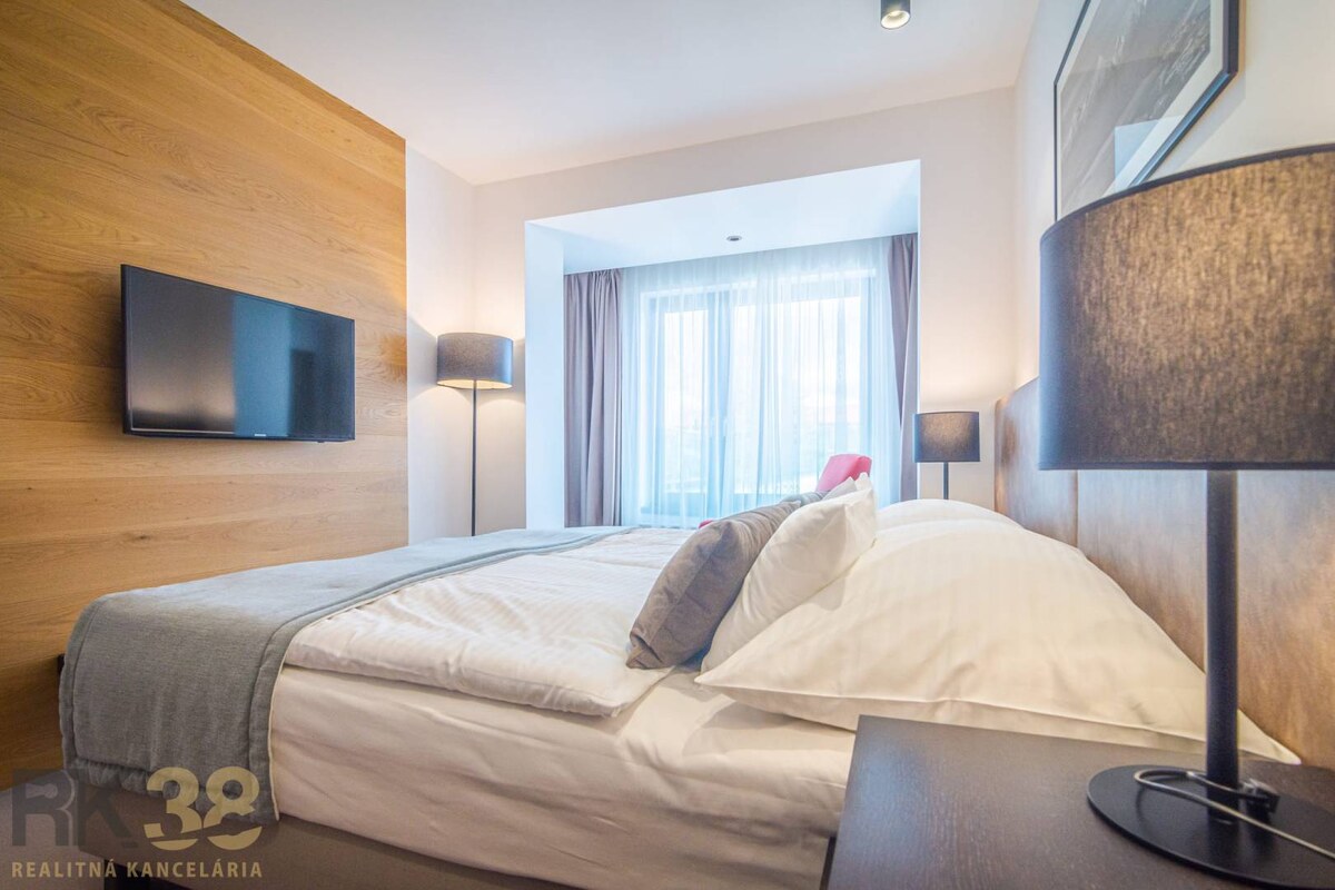 Rekreačný apartmán v Hoteli Lesná**** — foto 2