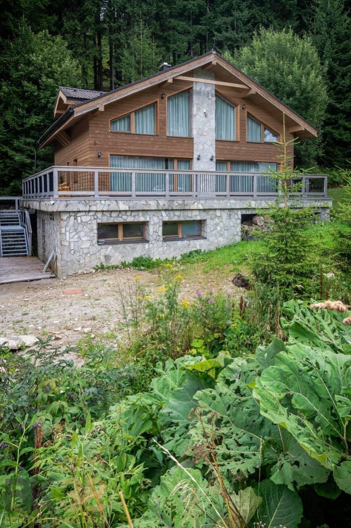 Lukratívny chalet v TOP lokalite v Jasnej v Nízkych Tatrách — foto 4