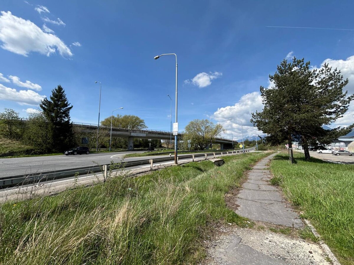 Prémiový priestor pre vašu kliniku alebo sídlo firmy v Poprade — foto 2