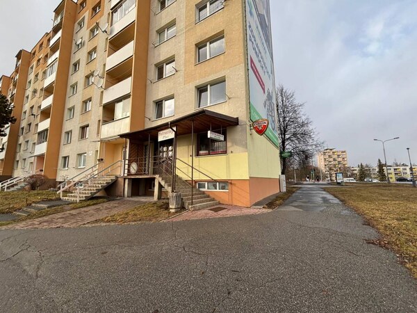 Ponúkame na odstúpenie zabehnutú prevádzku potravín, Poprad – Juh