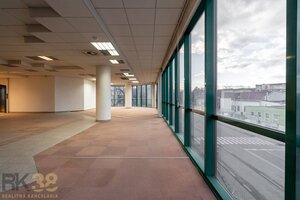 Reprezentatívne administratívne priestory na prenájom — foto 14