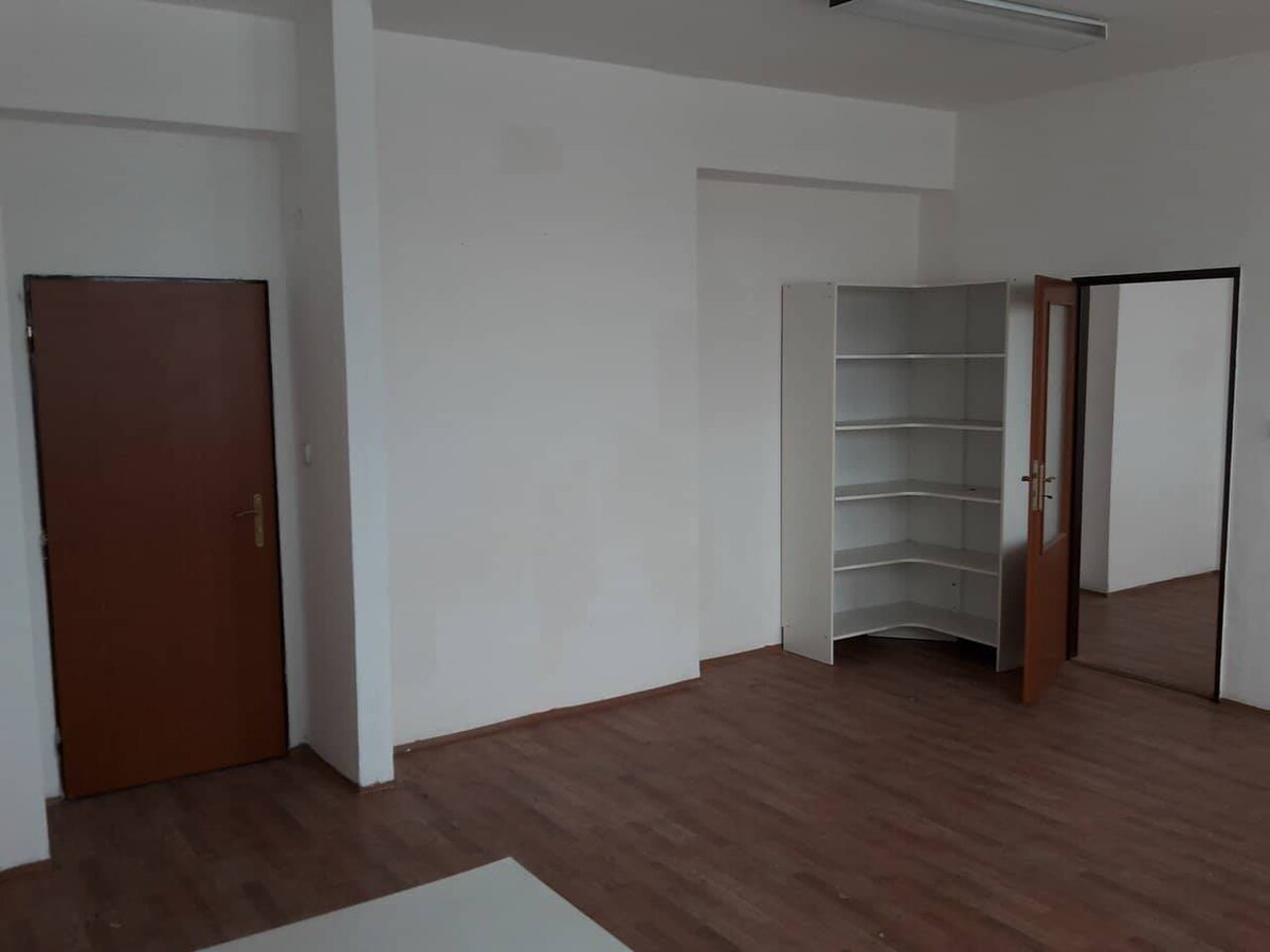 Prenájom kancelárskych priestorov na Teplickej ulici v Poprade — foto 4