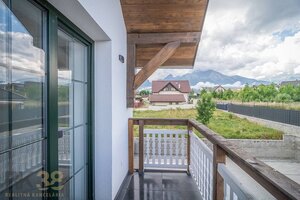 Priestranný 2-izbový byt s krásnym výhľadom na Vysoké Tatry — foto 1