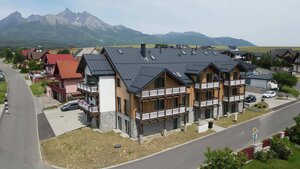 Priestranný 2-izbový byt s krásnym výhľadom na Vysoké Tatry — foto 15