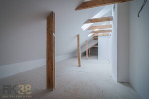 Priestranný 2-izbový byt s krásnym výhľadom na Vysoké Tatry — foto 9