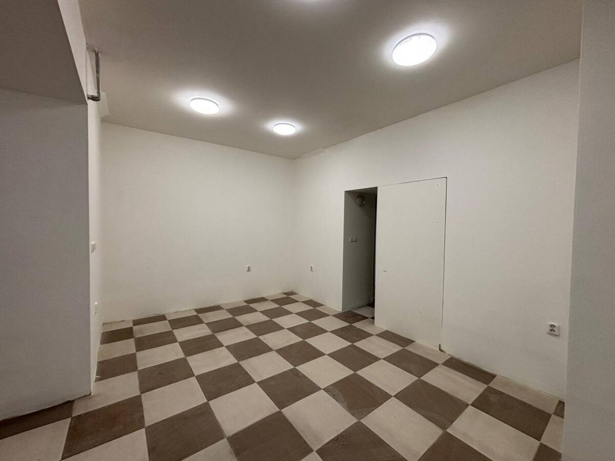 Ponúkame na prenájom obchodný priestor v centre Poprade — foto 7