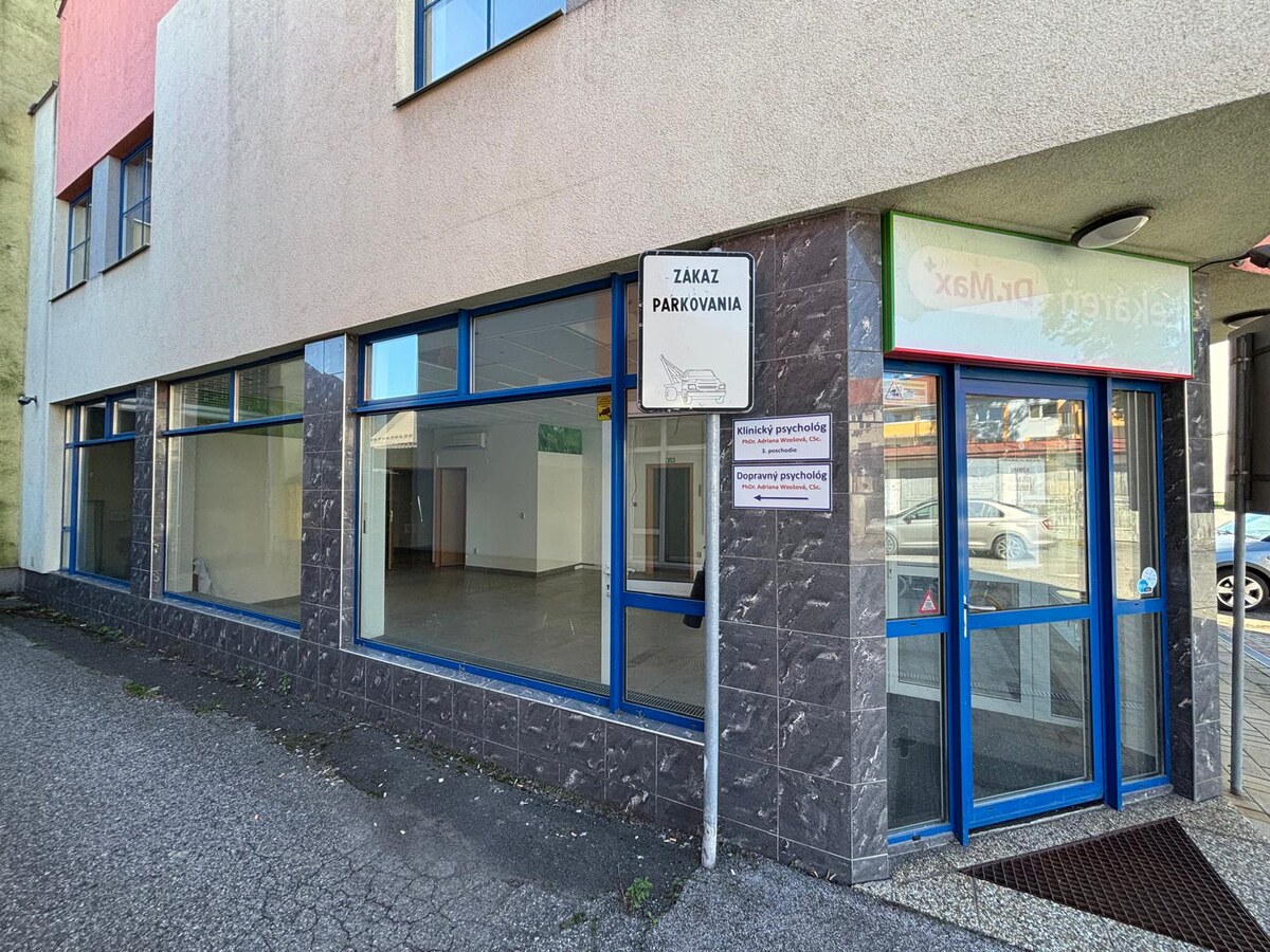 Na prenájom viacúčelové priestory v centre mesta Poprad — foto 15