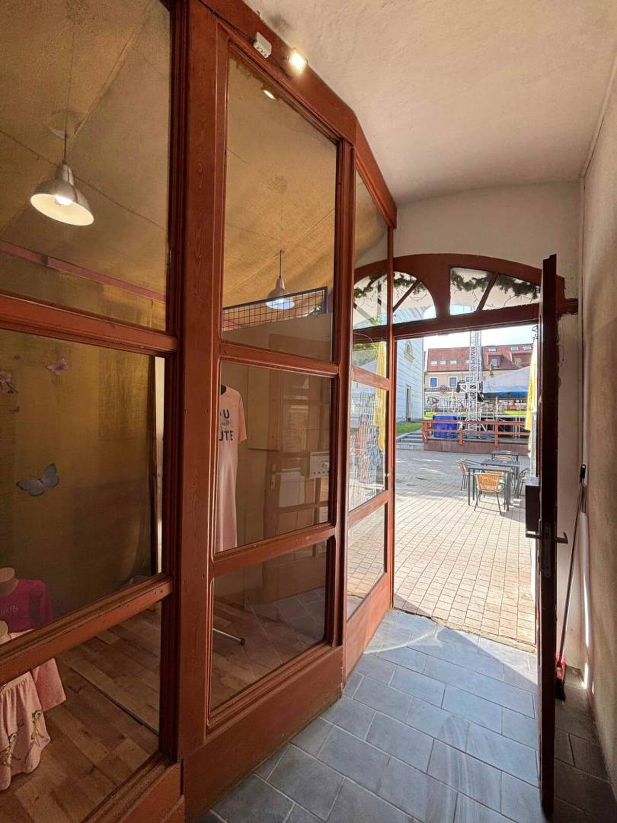 NA PRENÁJOM: Obchodný priestor vhodný na zelovoc – Poprad, centrum — foto 2