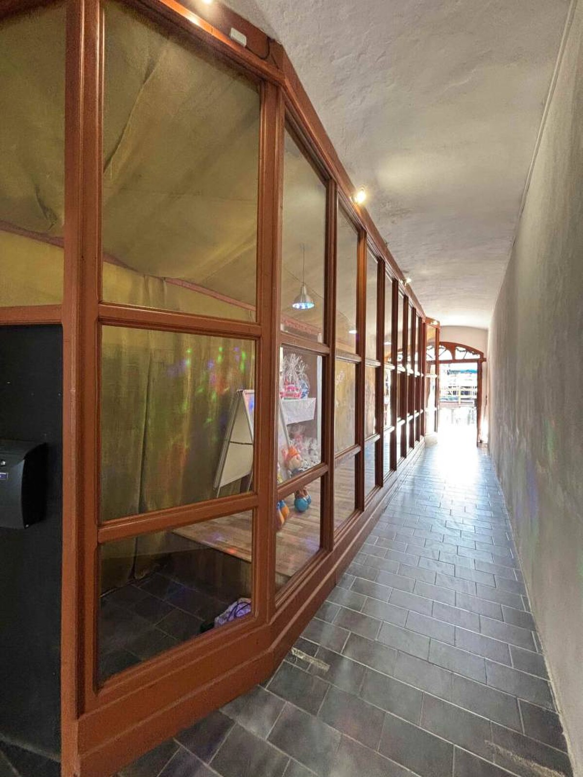 NA PRENÁJOM: Obchodný priestor vhodný na zelovoc – Poprad, centrum — foto 3