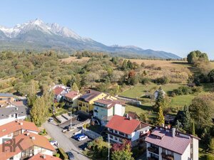 Rodinný dom využívaný ako penzión s veľkorysým pozemkom a výhľadmi na — foto 1