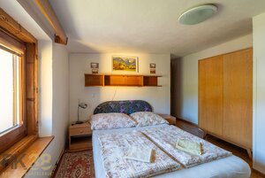 Rodinný dom využívaný ako penzión s veľkorysým pozemkom a výhľadmi na — foto 11