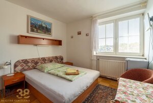 Rodinný dom využívaný ako penzión s veľkorysým pozemkom a výhľadmi na — foto 18