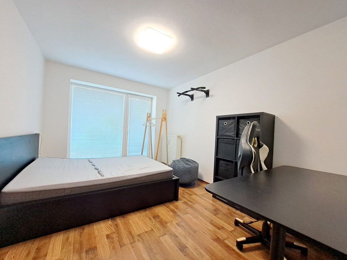 Priestranný 3-izbový byt v Poprade na Západe na prenájom — foto 12