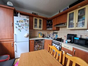 Priestranný 3-izbový byt s dvoma balkónmi na prenájom — foto 7
