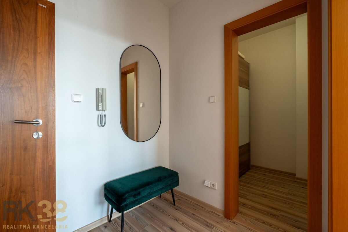 Na predaj: 2-izbový byt vo vyhľadávanej lokalite pod Tatrami — foto 8
