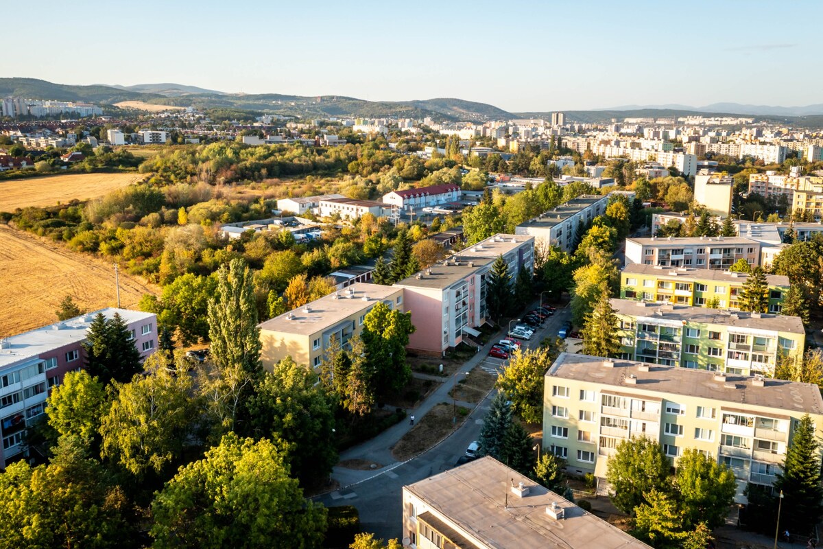 3-IZBOVÝ BYT V TICHEJ LOKALITE, KOŠICE – TERASA — foto 15