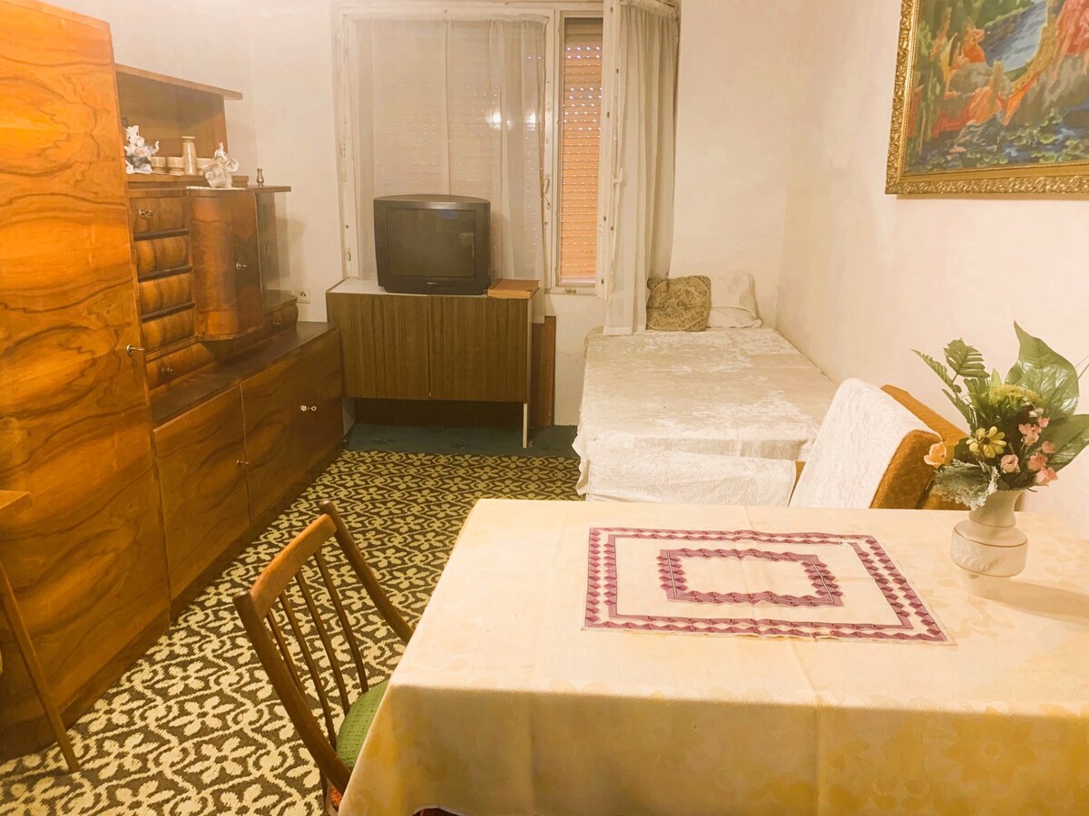 CHATA S VÝHĽADOM NA CELÉ KOŠICE V ČERMELI — foto 3