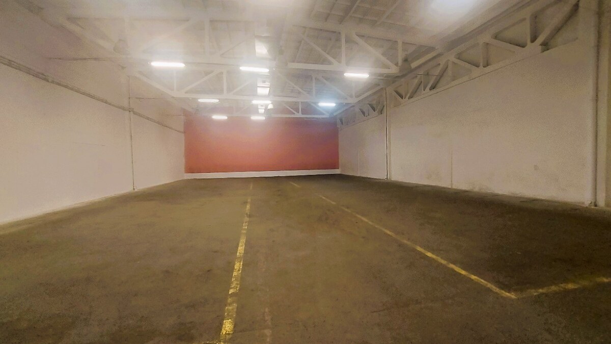 NA PRENÁJOM SKLAD 632 m2, KOŠICE - JUH — foto 2