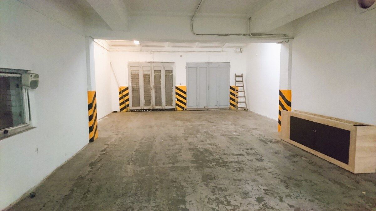NA PRENÁJOM SKLADOVÉ A  VÝROBNÉ PRIESTORY, KOŠICE — foto 4