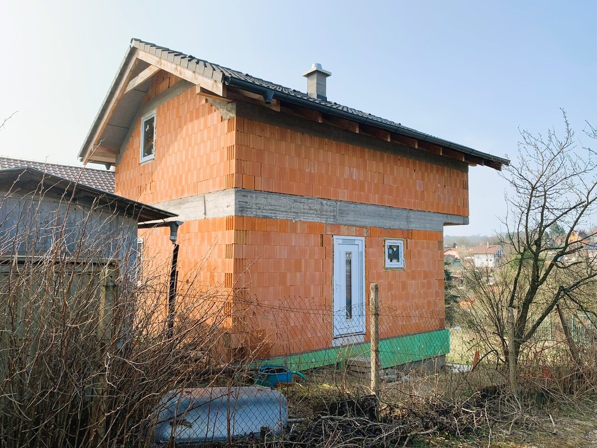 CHATA UZAVRETÁ HRUBÁ STAVBA, KOŠICKÁ NOVÁ VES - GEDER — foto 8