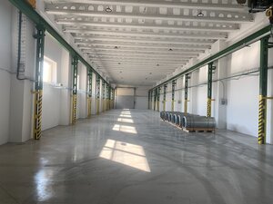 NA PRENÁJOM VÝROBNÁ A SKLADOVÁ HALA 476 m2, v KOŠICIACH — foto 2