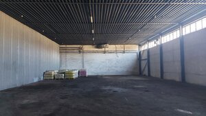 NA PRENÁJOM SKLADOVÉ PRIESTORY 400 m2, KOŠICE — foto 1
