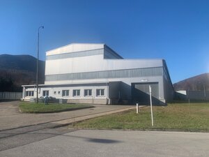NA PRENÁJOM VÝROBNA A SKLADOVÁ HALA 6544 m², DOBŠINÁ — foto 9