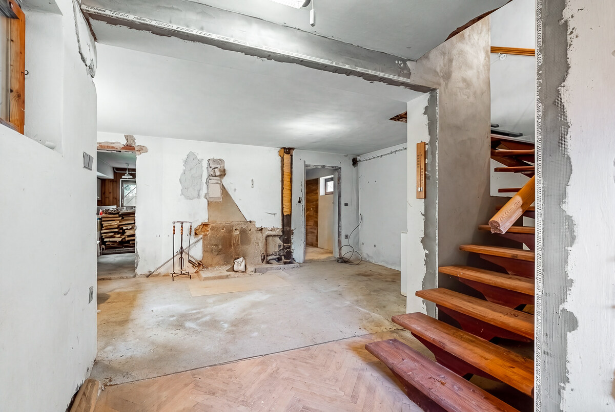 PREDAJ: REKREAČNÝ DOM S POZEMKAMI V OBCI MOŠTENICA — foto 17