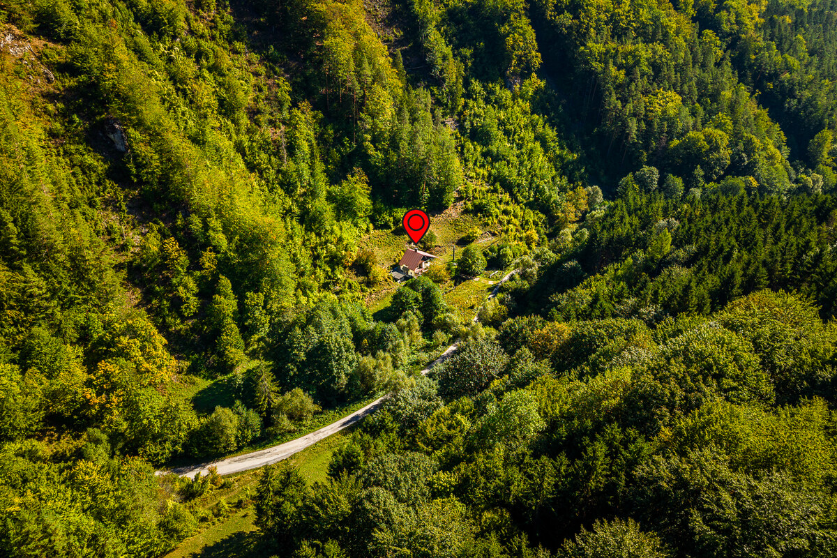 PREDAJ: REKREAČNÝ DOM S POZEMKAMI V OBCI MOŠTENICA — foto 29