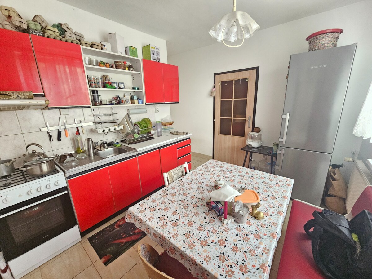 3 IZBOVÝ VEĽKOMETRÁŽNY BYT NA KLOKOČINE — foto 2