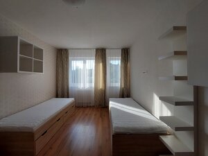 PRENÁJOM : MODERNÝ 3 IZBOVÝ BYT S TERASOU A GARÁŽOVÝM STÁTÍM, BELVEDER — foto 9