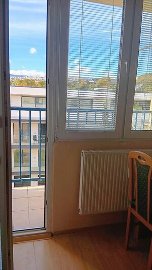 PRENÁJOM: 1 IZBOVÝ BYT S BALKÓNOM, LAZOVNÁ — foto 9