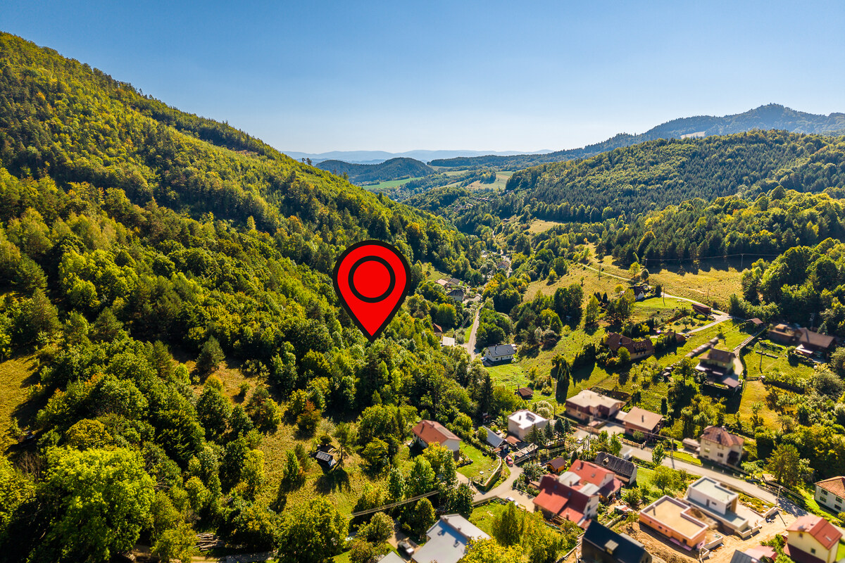 PREDAJ: STAVEBNÝ POZEMOK, RIEČKA — foto 5