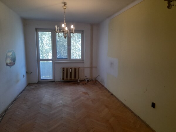 3 izbový byt v centre Nových Zámkov