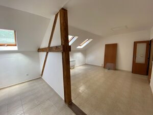 Kancelársky / komerčný priestor na prenájom v centre Rimavskej Soboty — foto 3